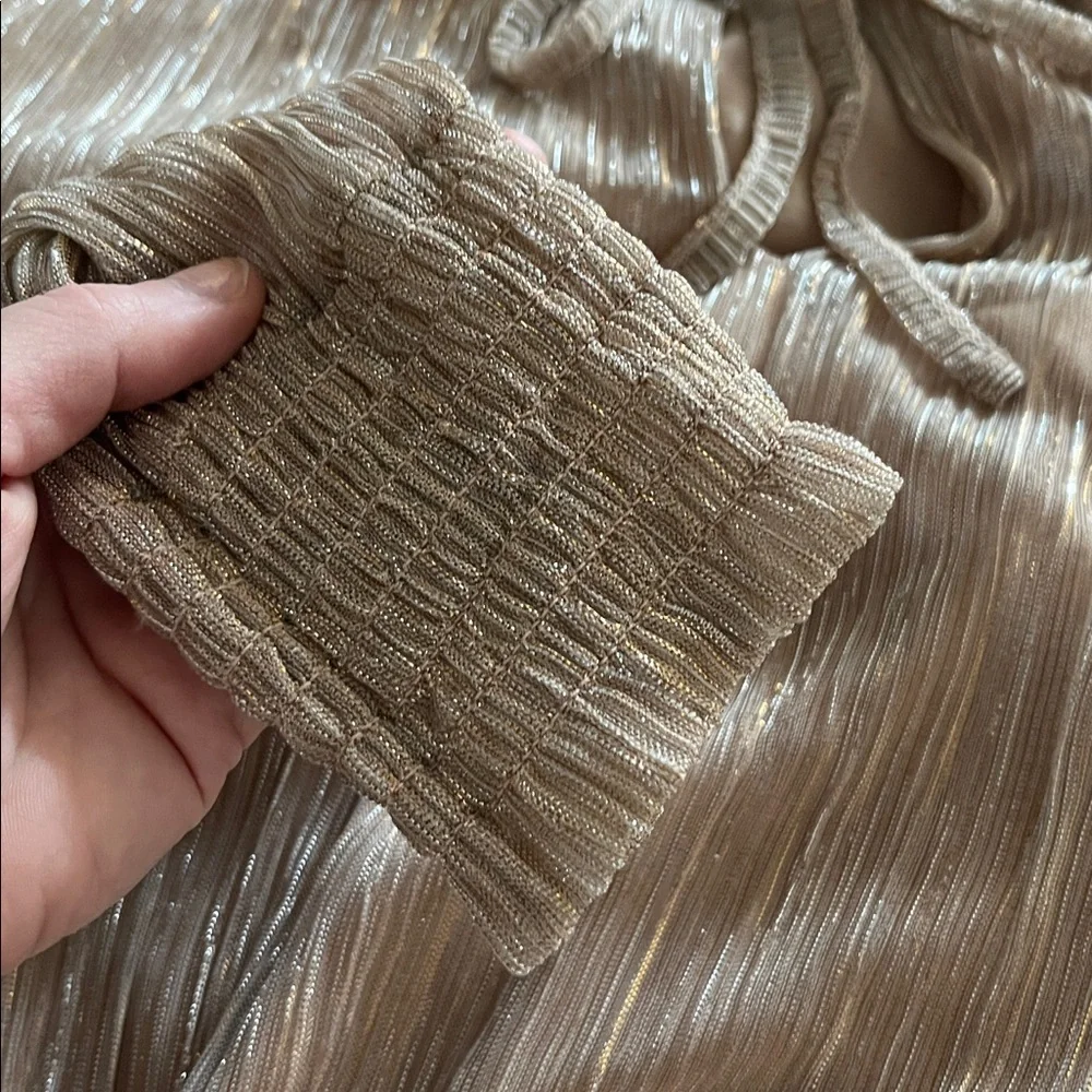 JOIE rose gold shimmer metallic pleated smocked sleeve peasant top size medium